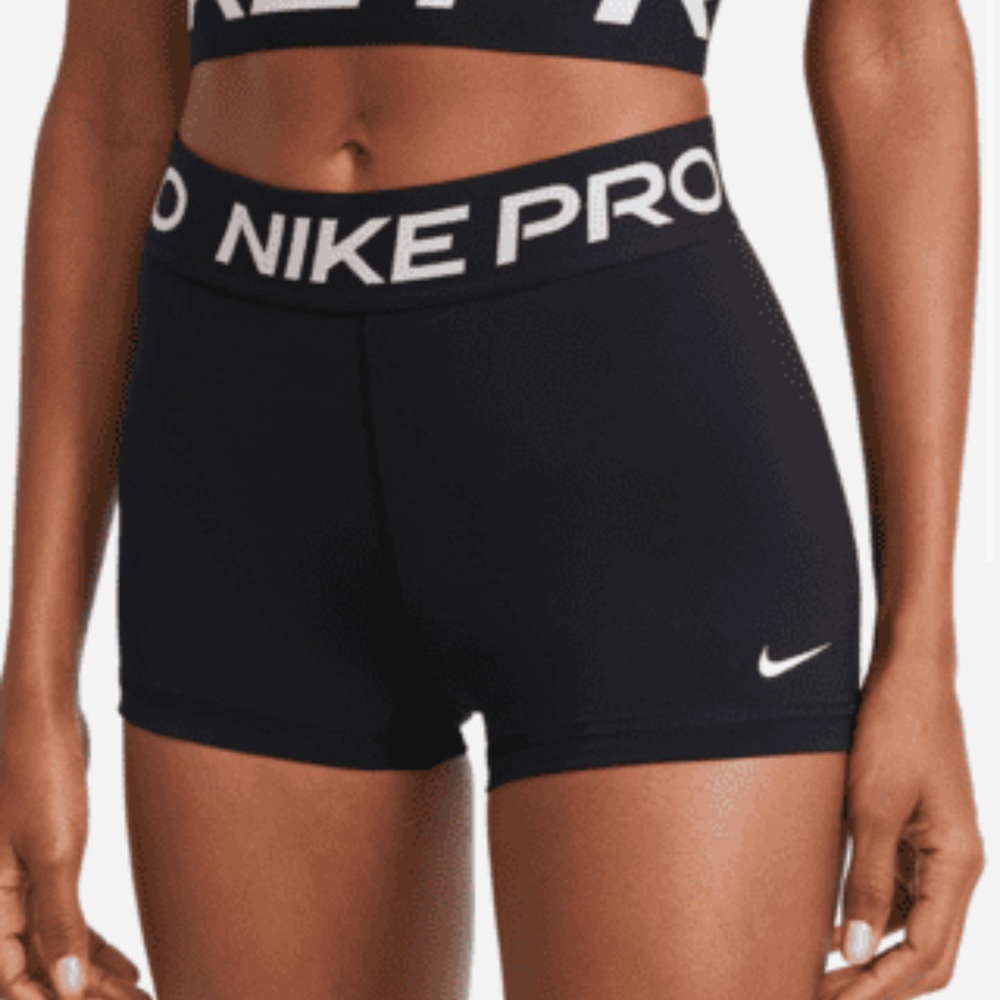 Nike pros in black, size medium